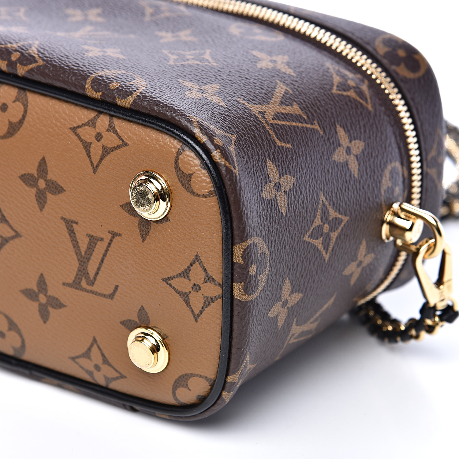 lv vanity pm price