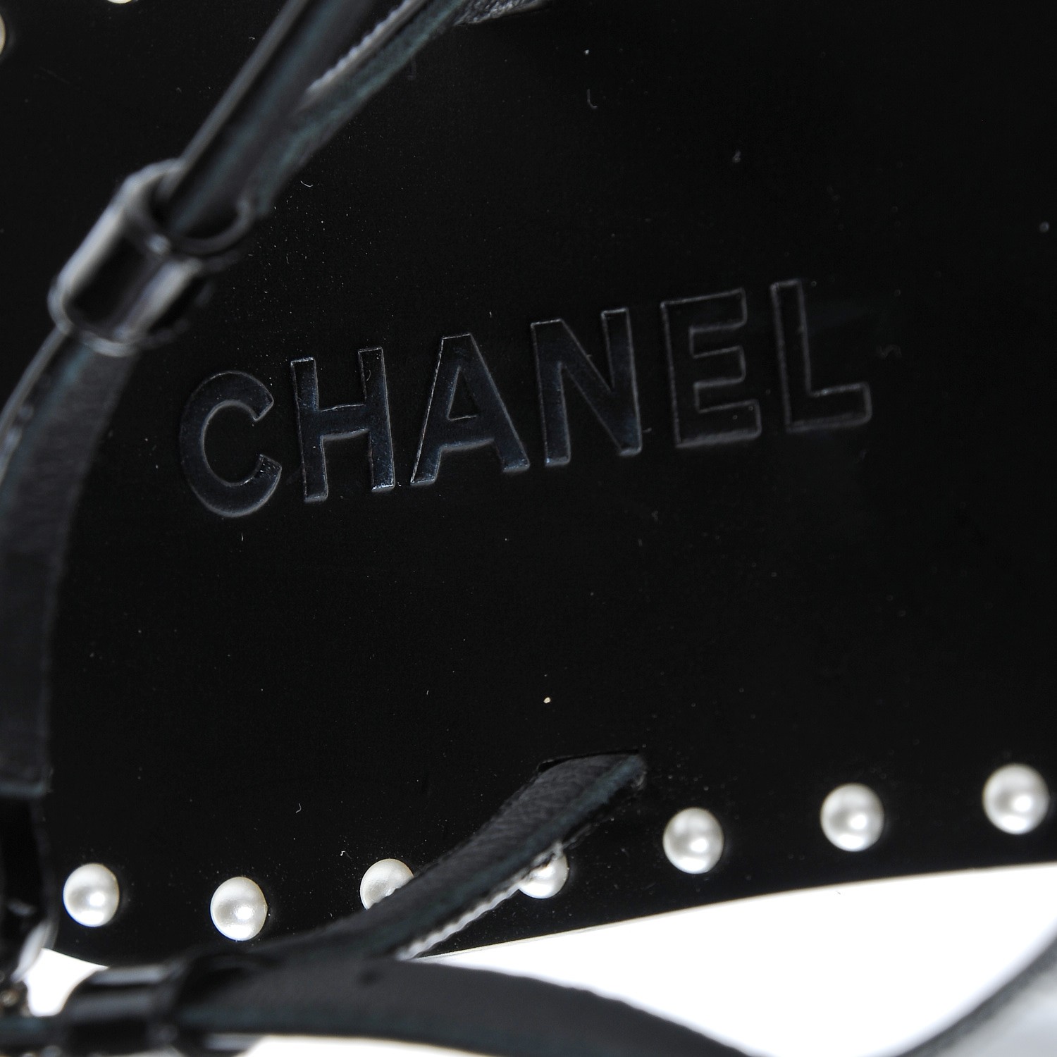 chanel black thong sandals cc logo