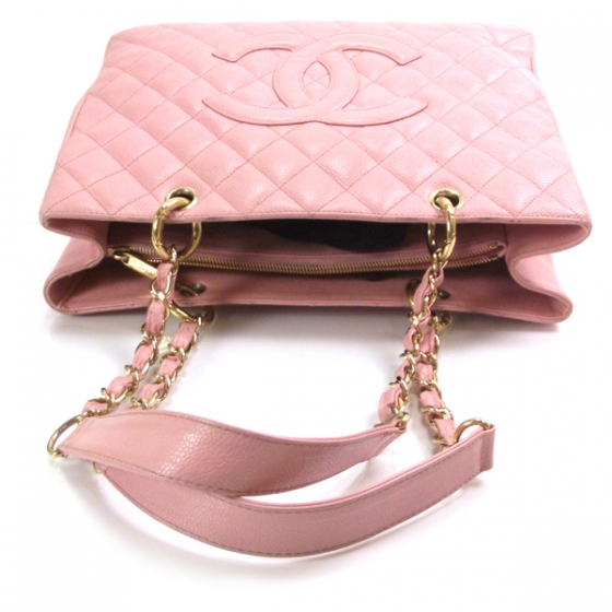 chanel pink caviar