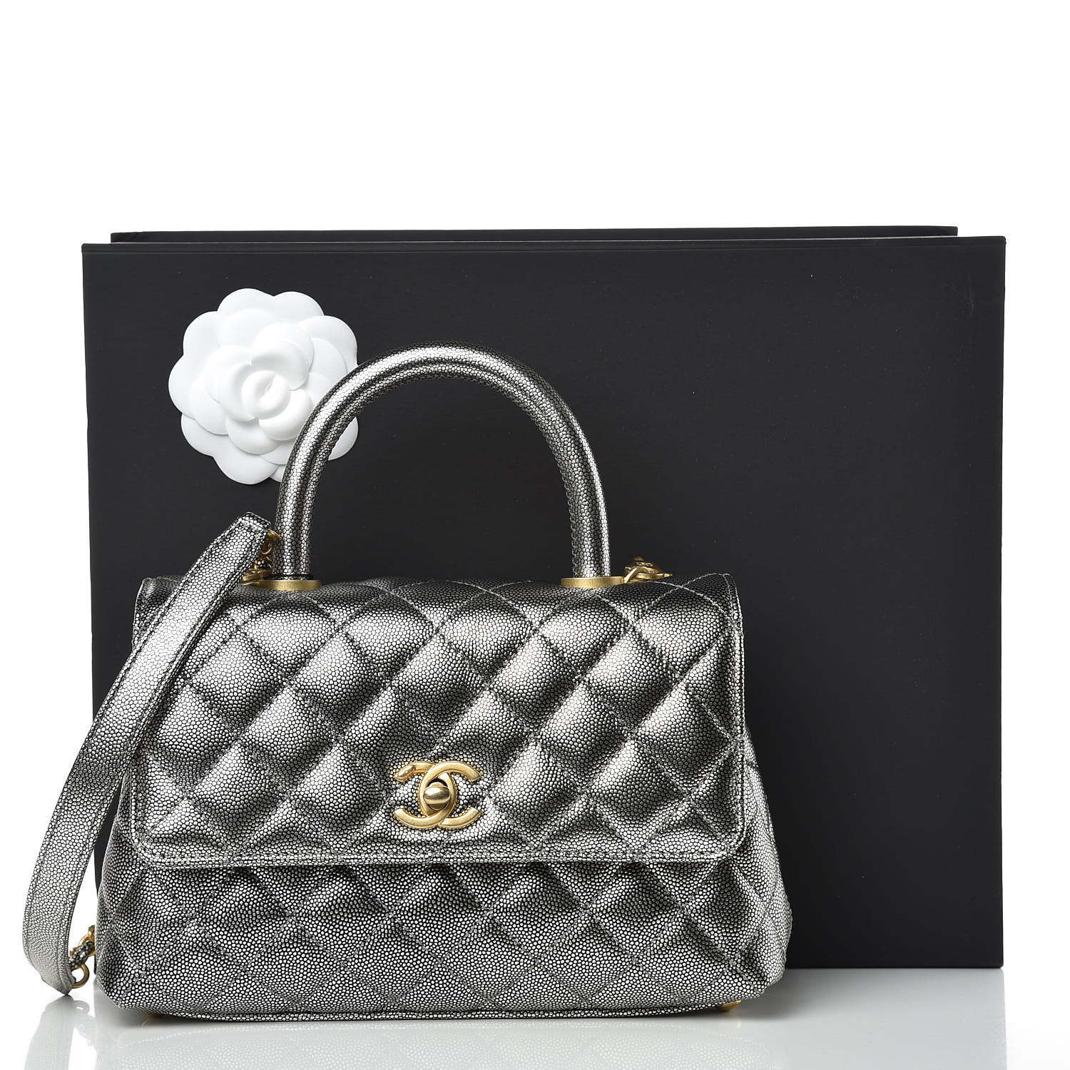 chanel classic flap with handle