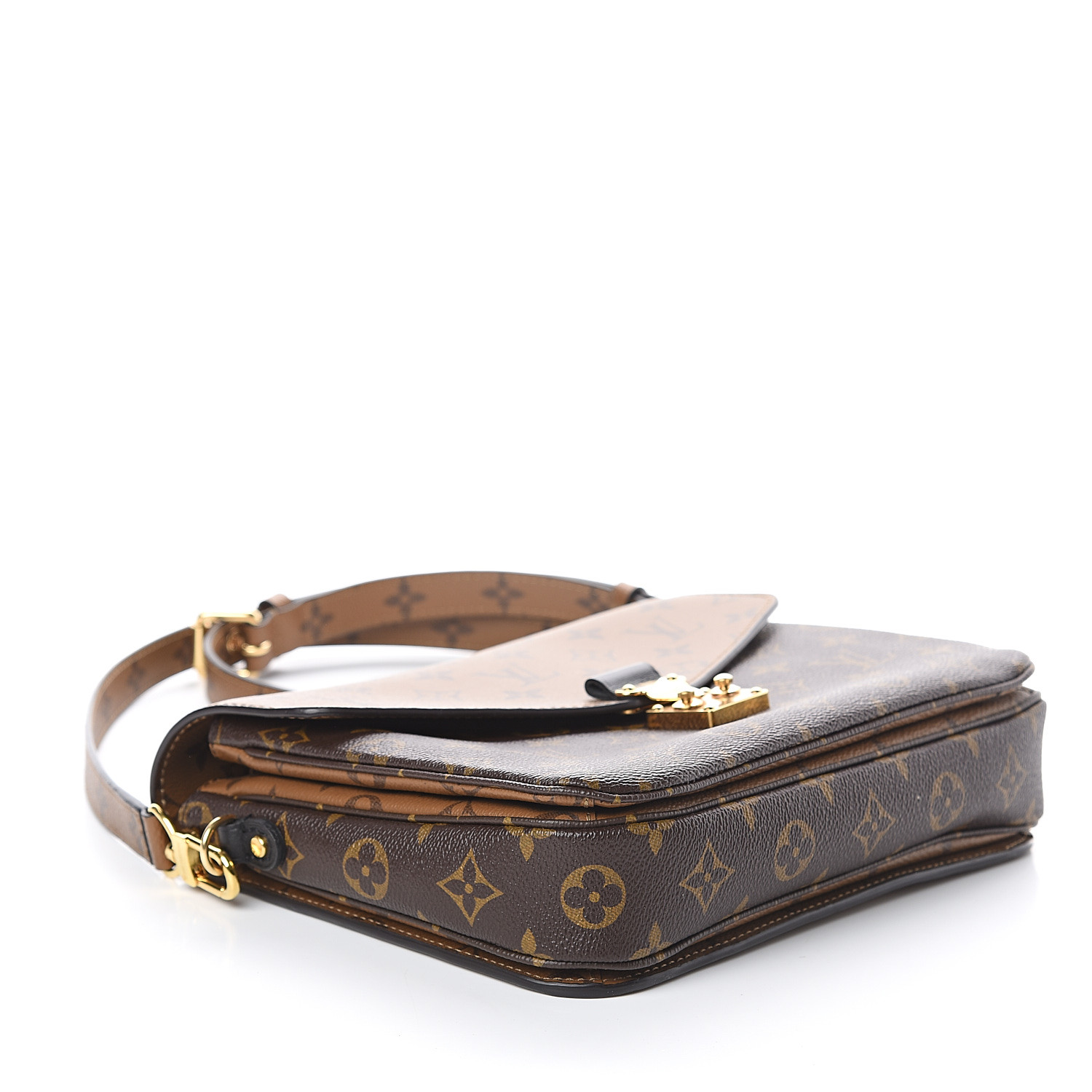 louis vuitton reverse pochette