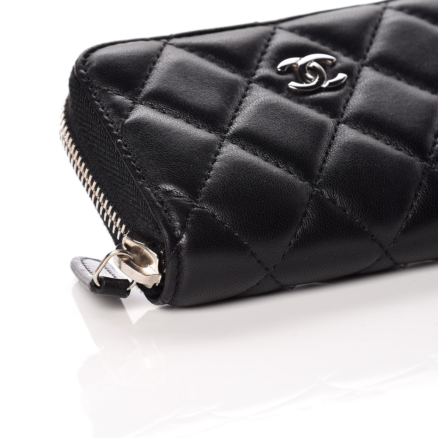 chanel classic zip coin purse