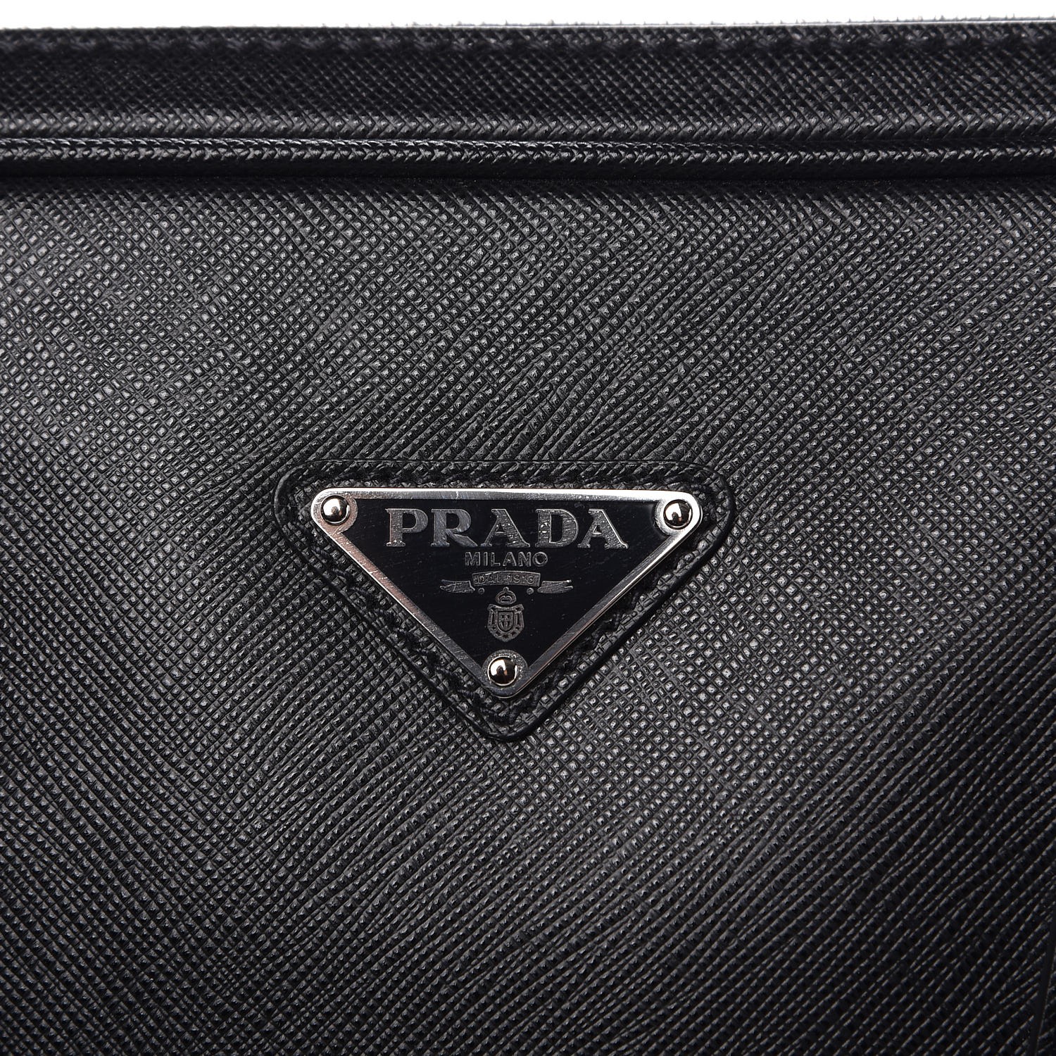 prada saffiano travel nero