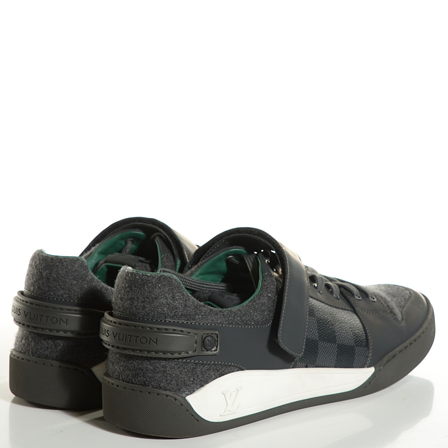 LOUIS VUITTON Mens Damier Graphite Elliptic Sneakers 9 Grey 104014