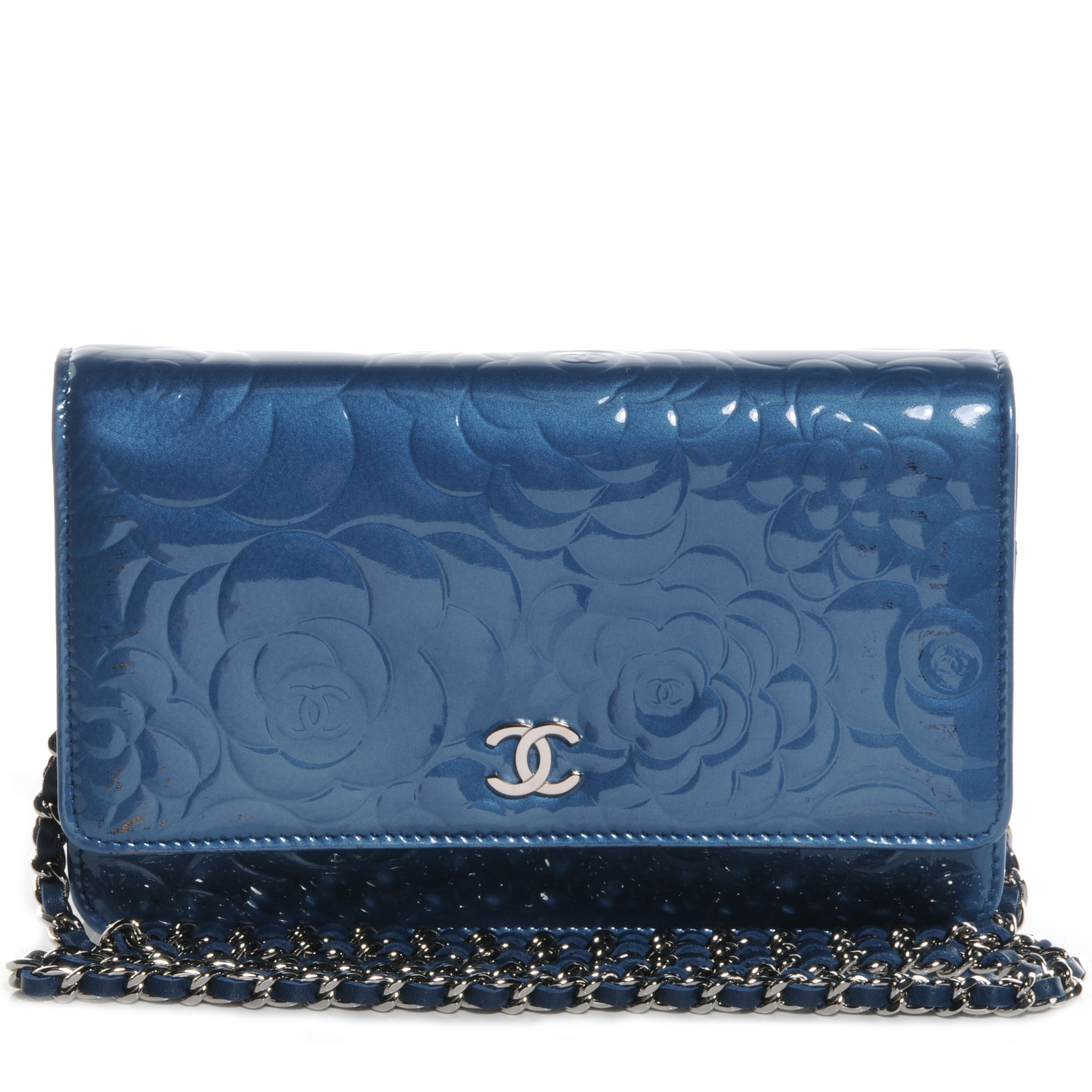 chanel camellia wallet price