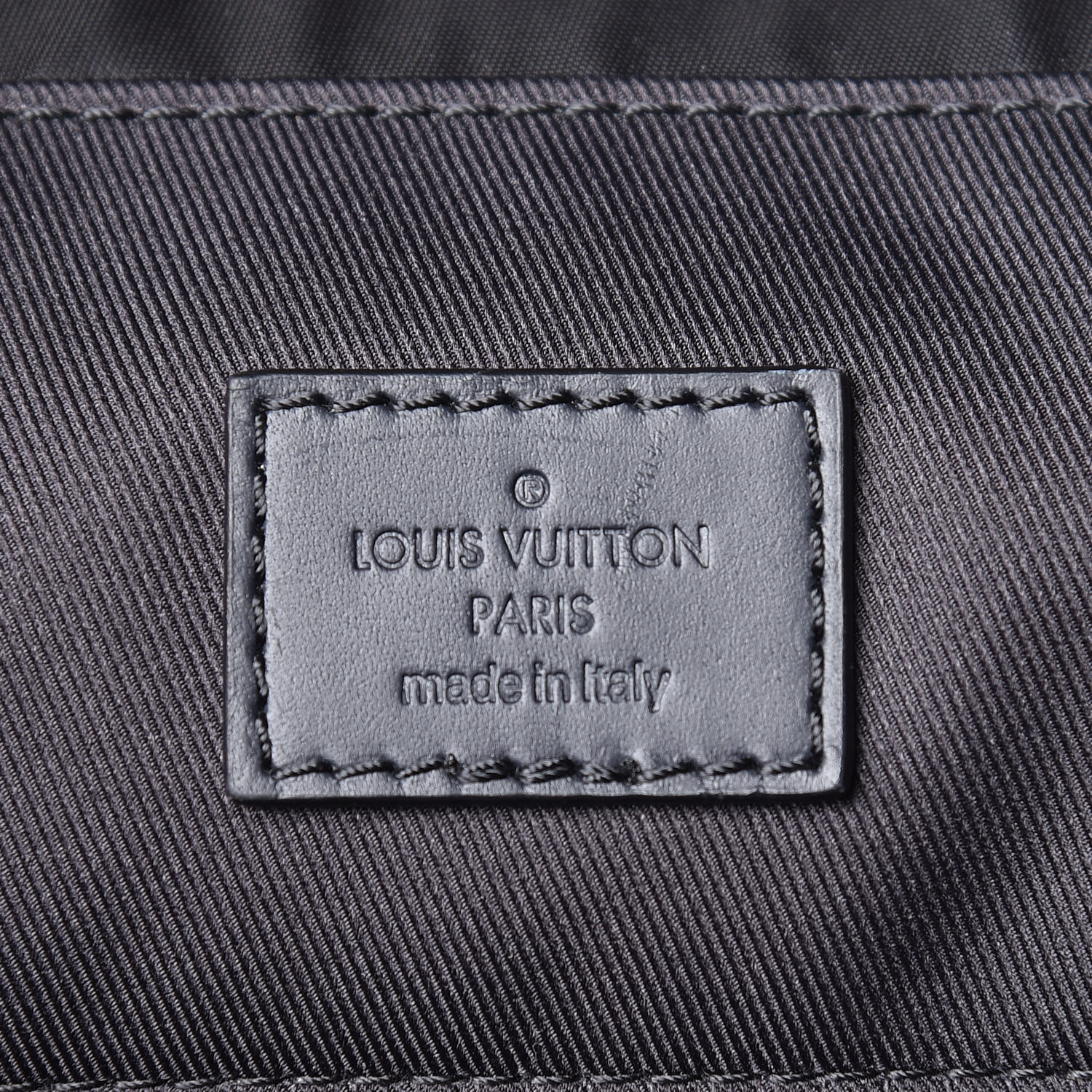 LOUIS VUITTON Monogram Shadow Discovery Backpack Black M46553 Purse  90205071