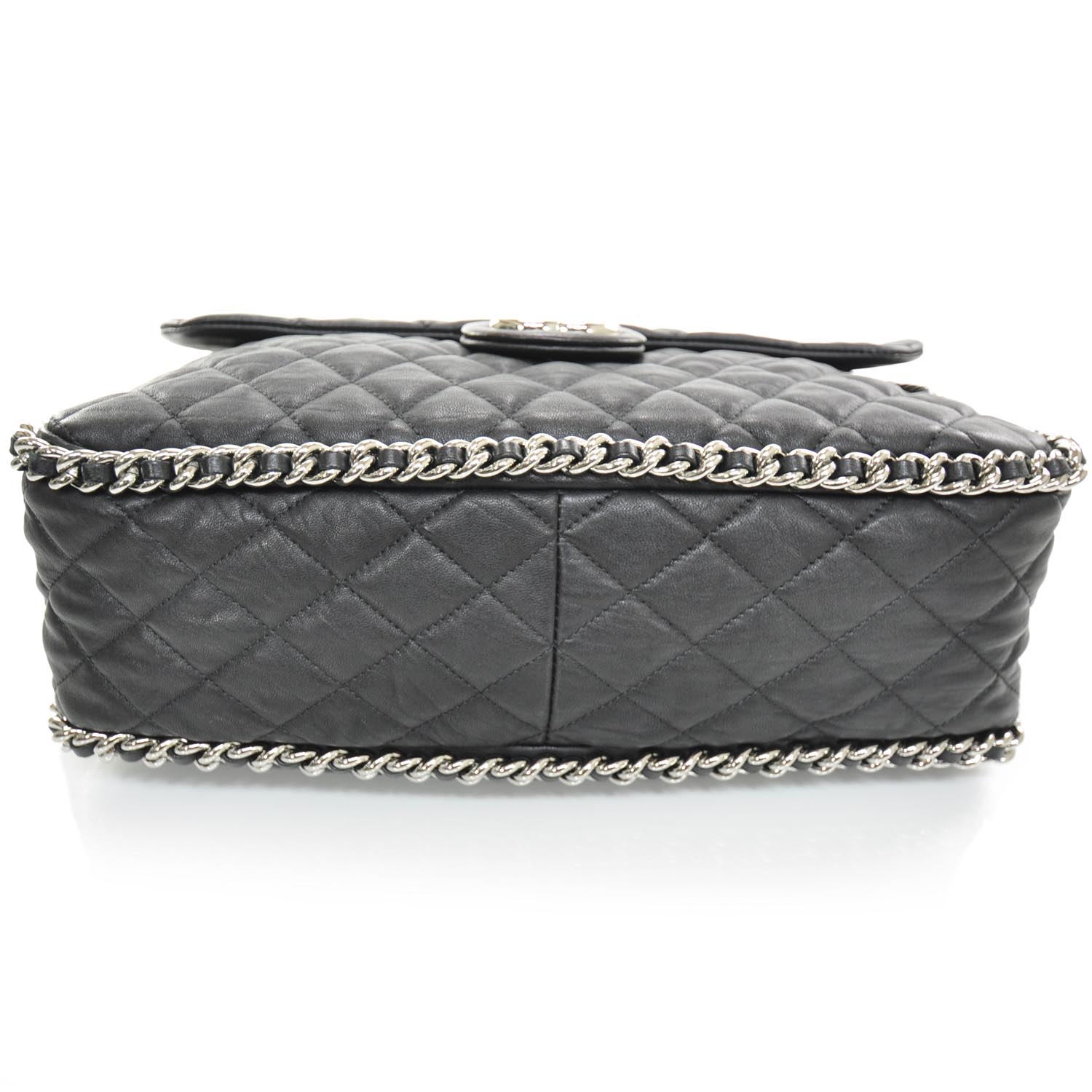 chanel black lambskin bag chunky chain price