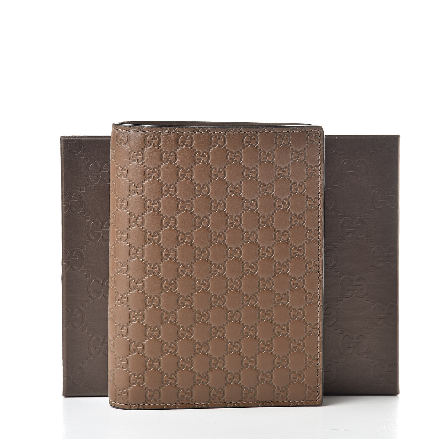 GUCCI Microguccissima Passport Holder Brown 511338