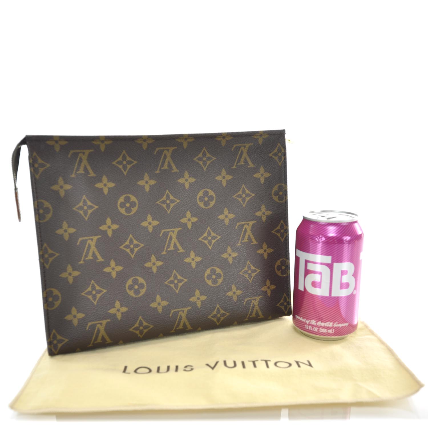 louis vuitton 26 inch pouch