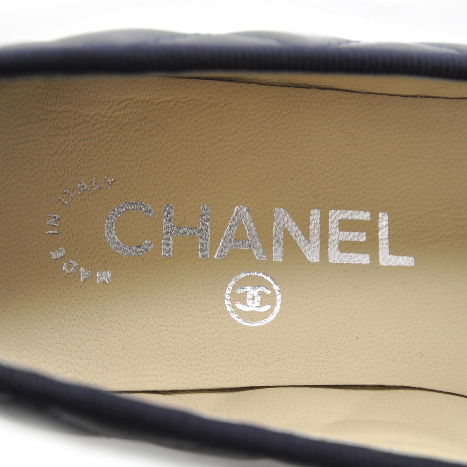 CHANEL Quilted Leather CC Ballet Flats 36 Navy 26332 | FASHIONPHILE