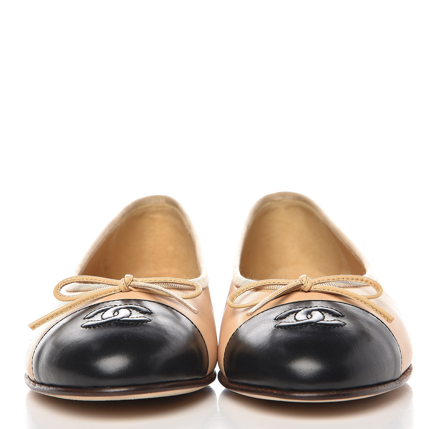 CHANEL Lambskin Cap Toe Ballerina Flats 38 Beige Black 264162