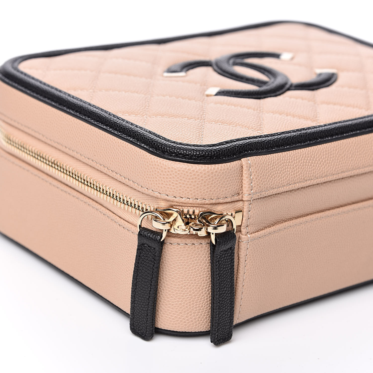 chanel caviar quilted medium cc filigree vanity case