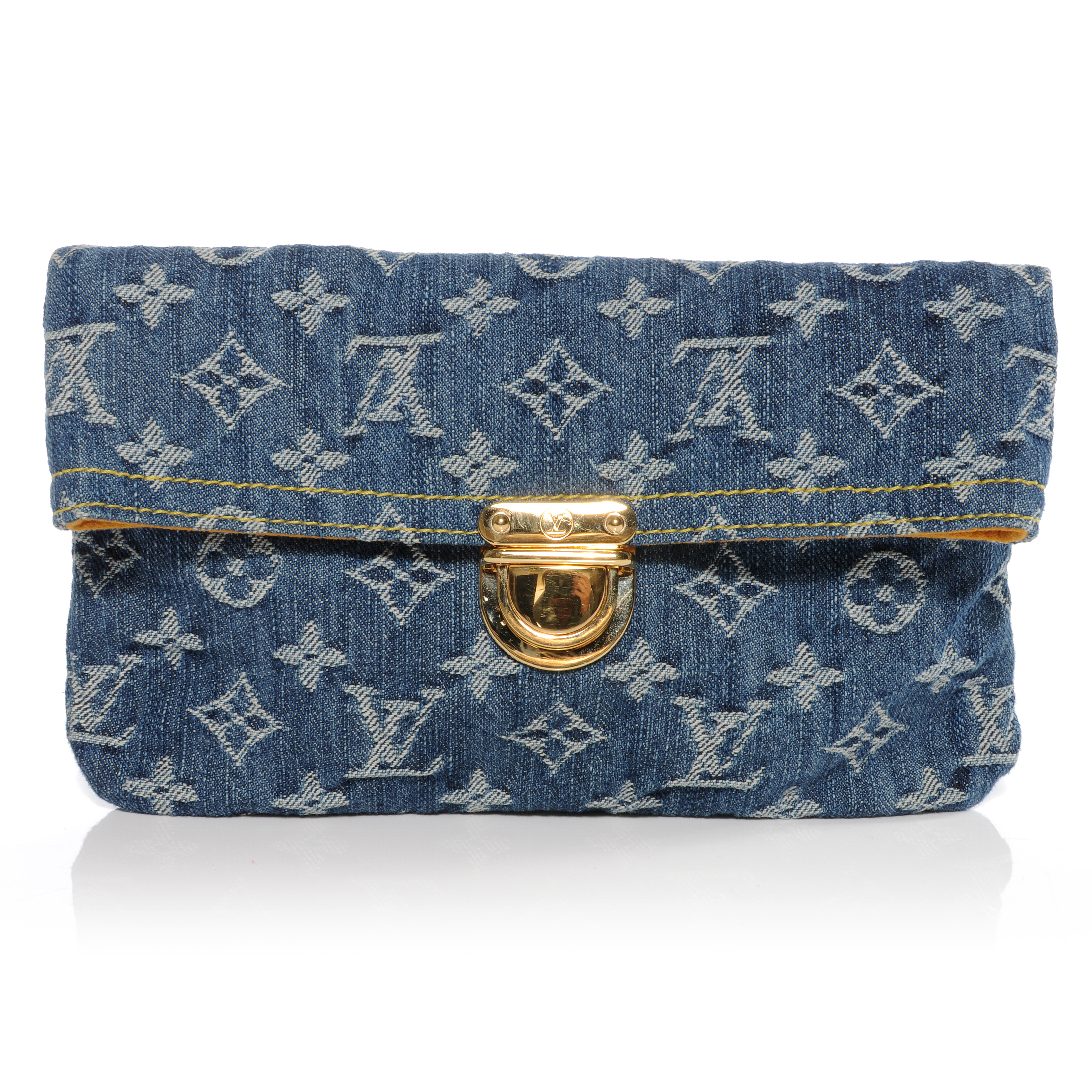 Louis Vuitton Blue Denim Monogram Denim Pochette Plate Clutch Bag - Yoogi's  Closet