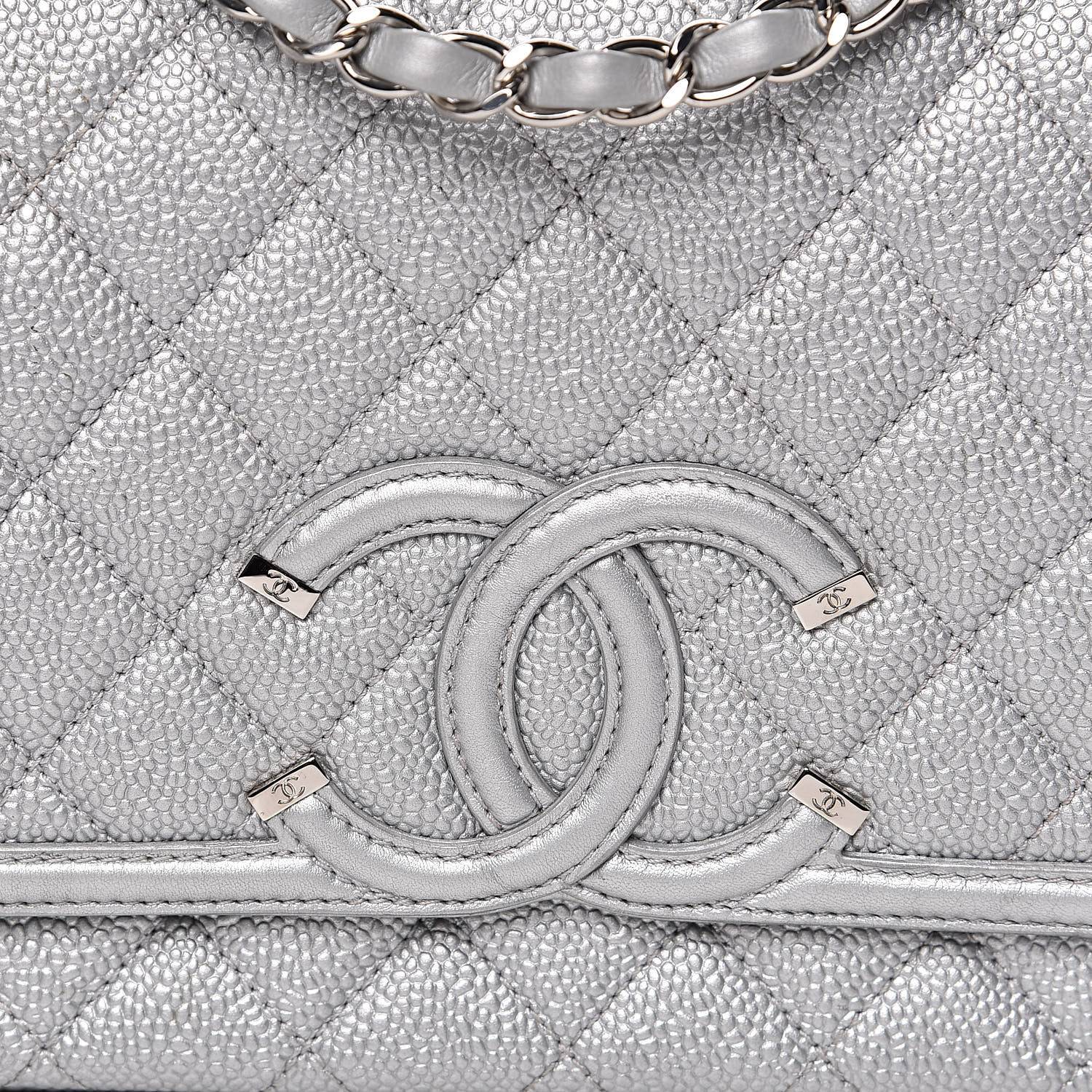 chanel medium flap silver hardware