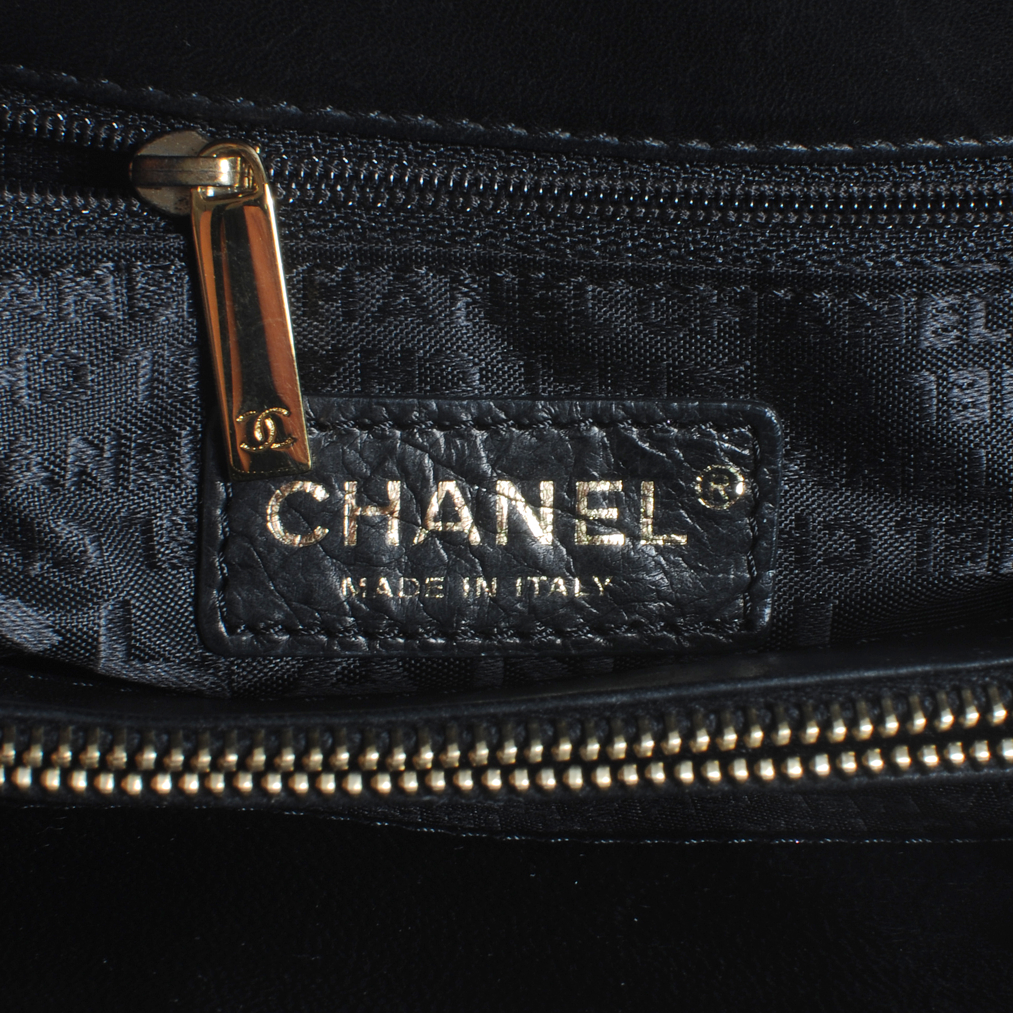 CHANEL Needlepoint Precious Symbols Shoulder Bag 41828