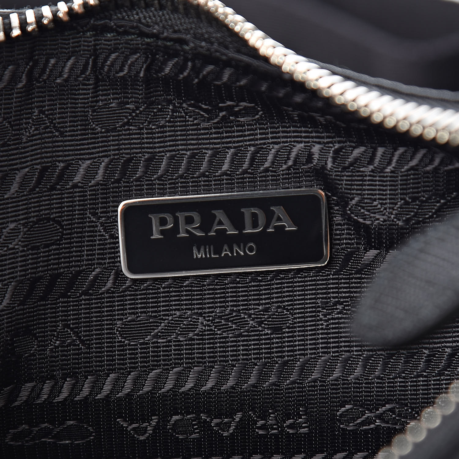 PRADA Nylon Re-Edition 2005 Shoulder Bag Black 533043