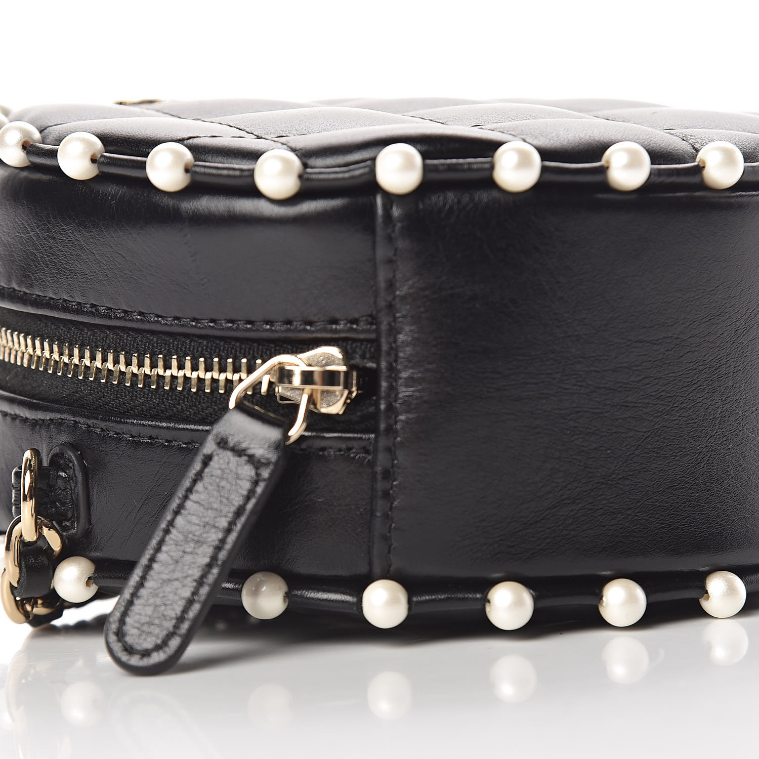 black chanel clutch with chain