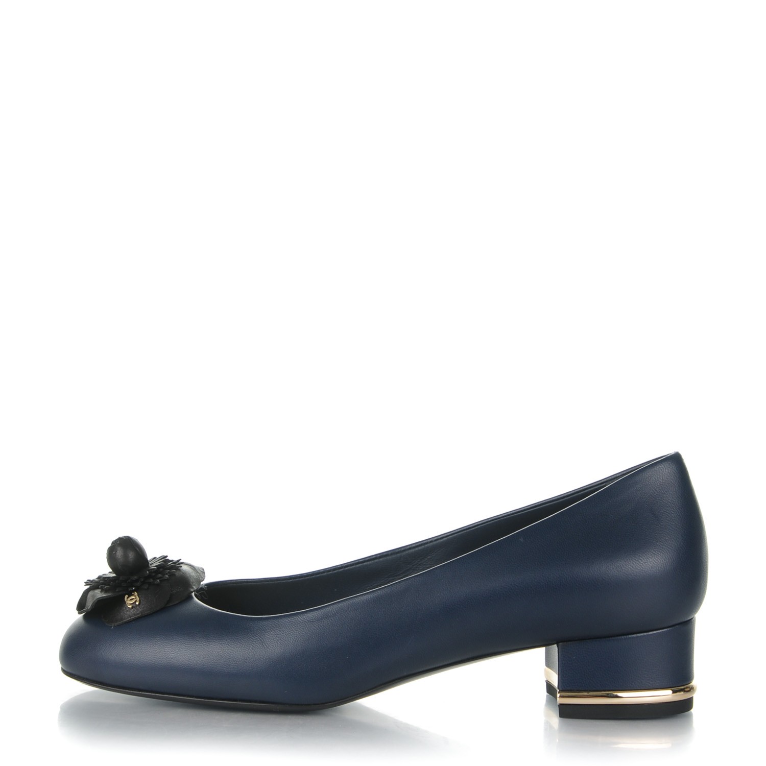 dark navy pumps