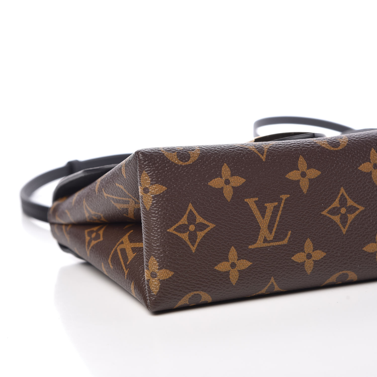 Locky BB - Luxury All Handbags - Handbags, Women M44141