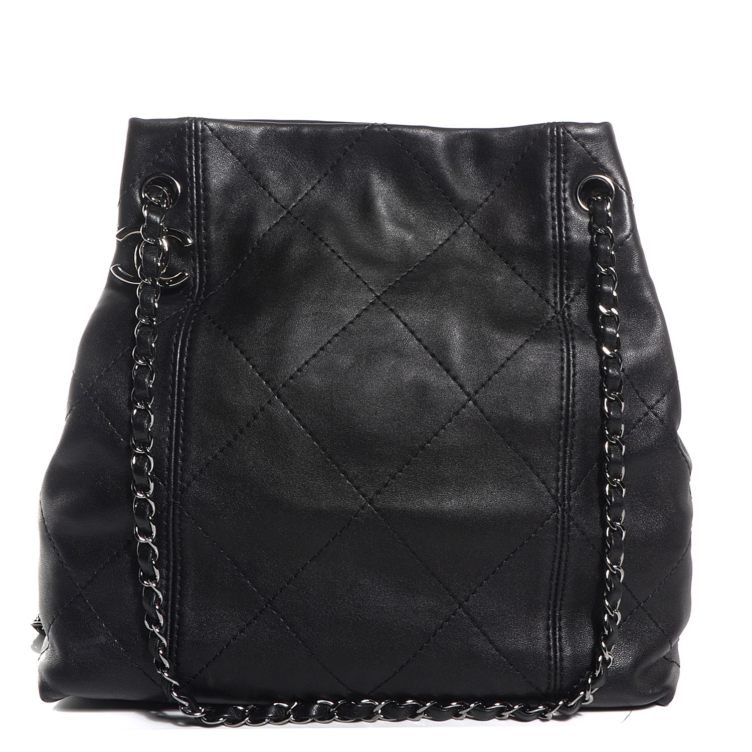 chanel black lambskin shoulder bag