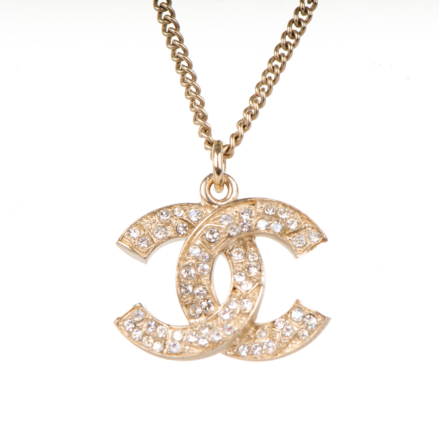 chanel pearl cc logo pendant gold necklace