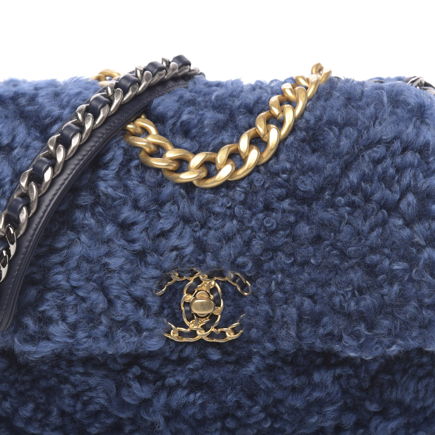 chanel 19 flap blue