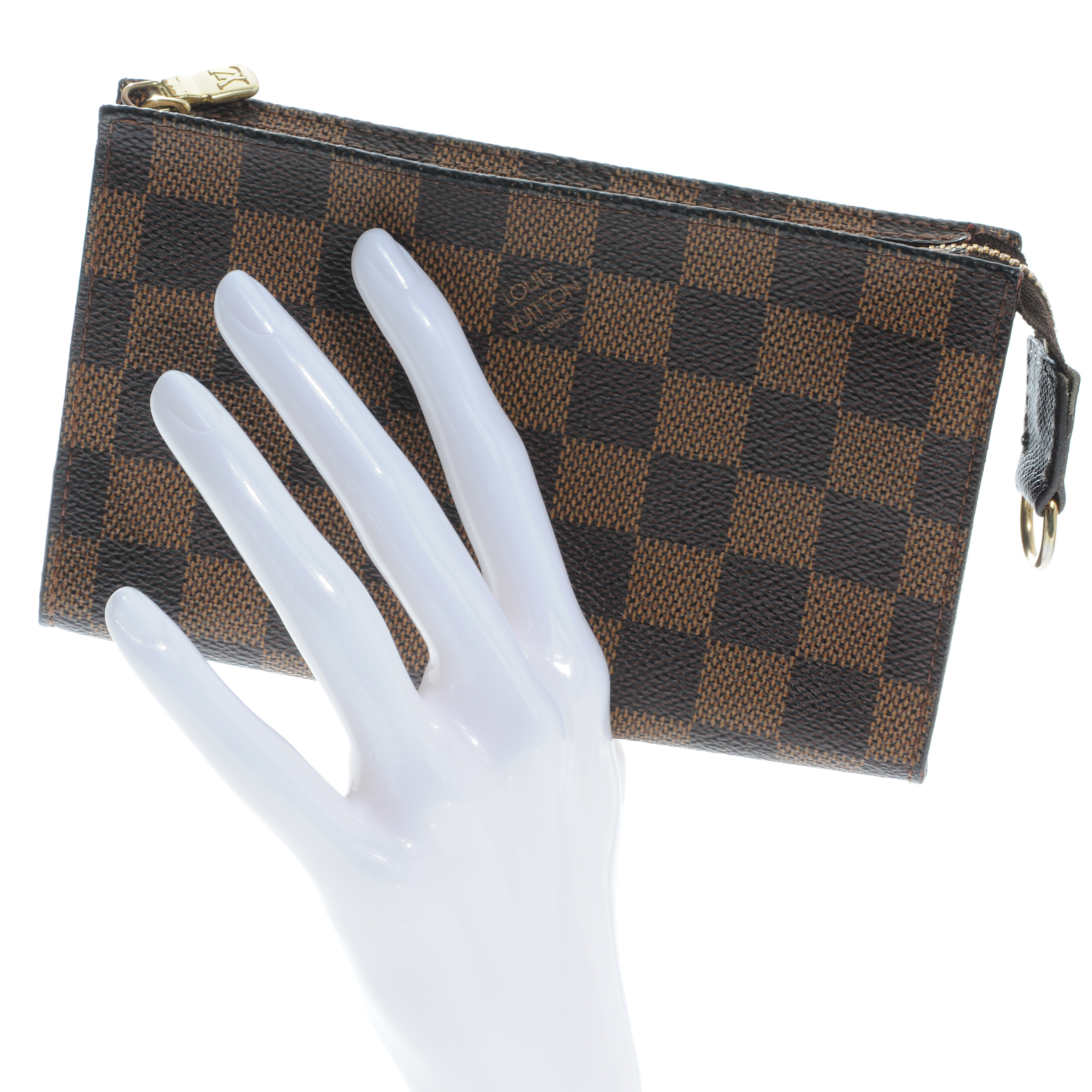 louis vuitton damier pouch