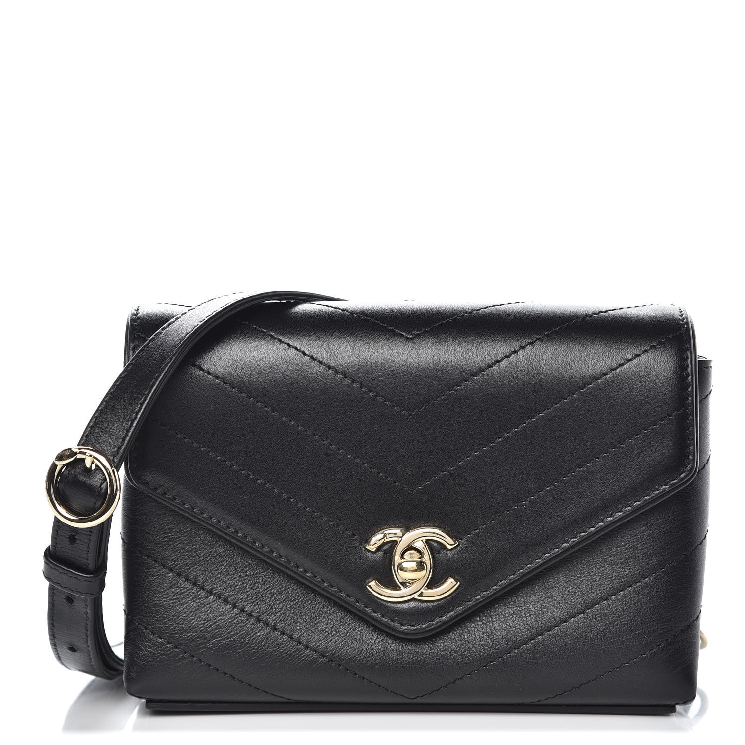 belt bag chanel