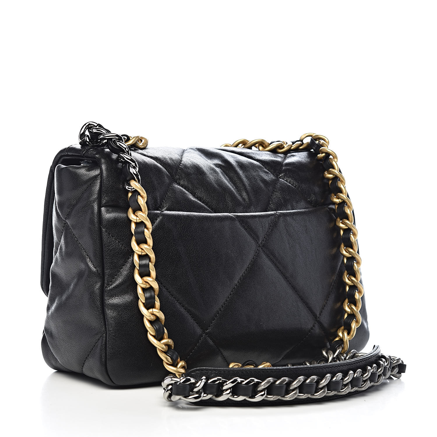 goatskin quilted medium chanel 19 flap black