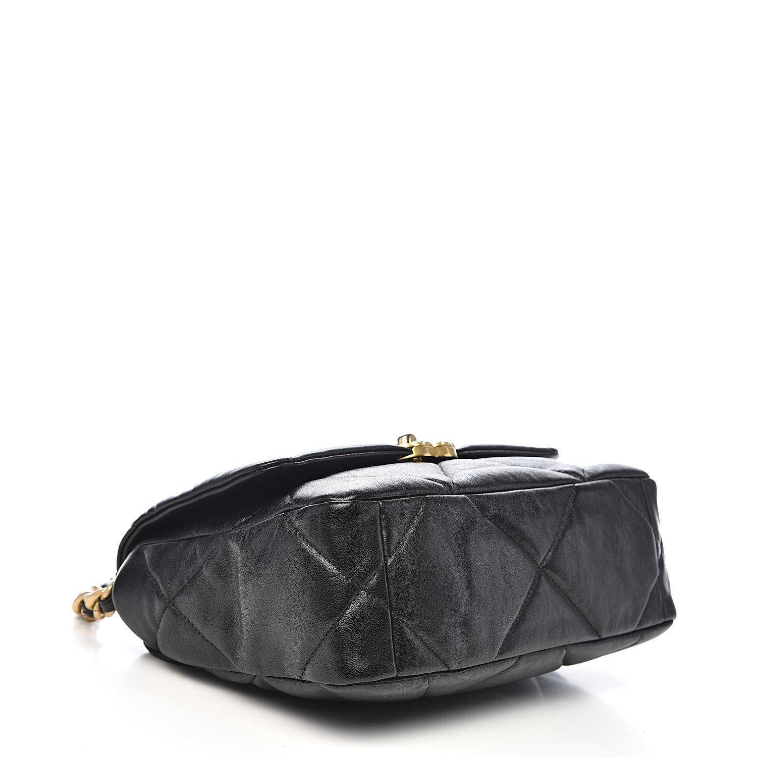 goatskin quilted medium chanel 19 flap black