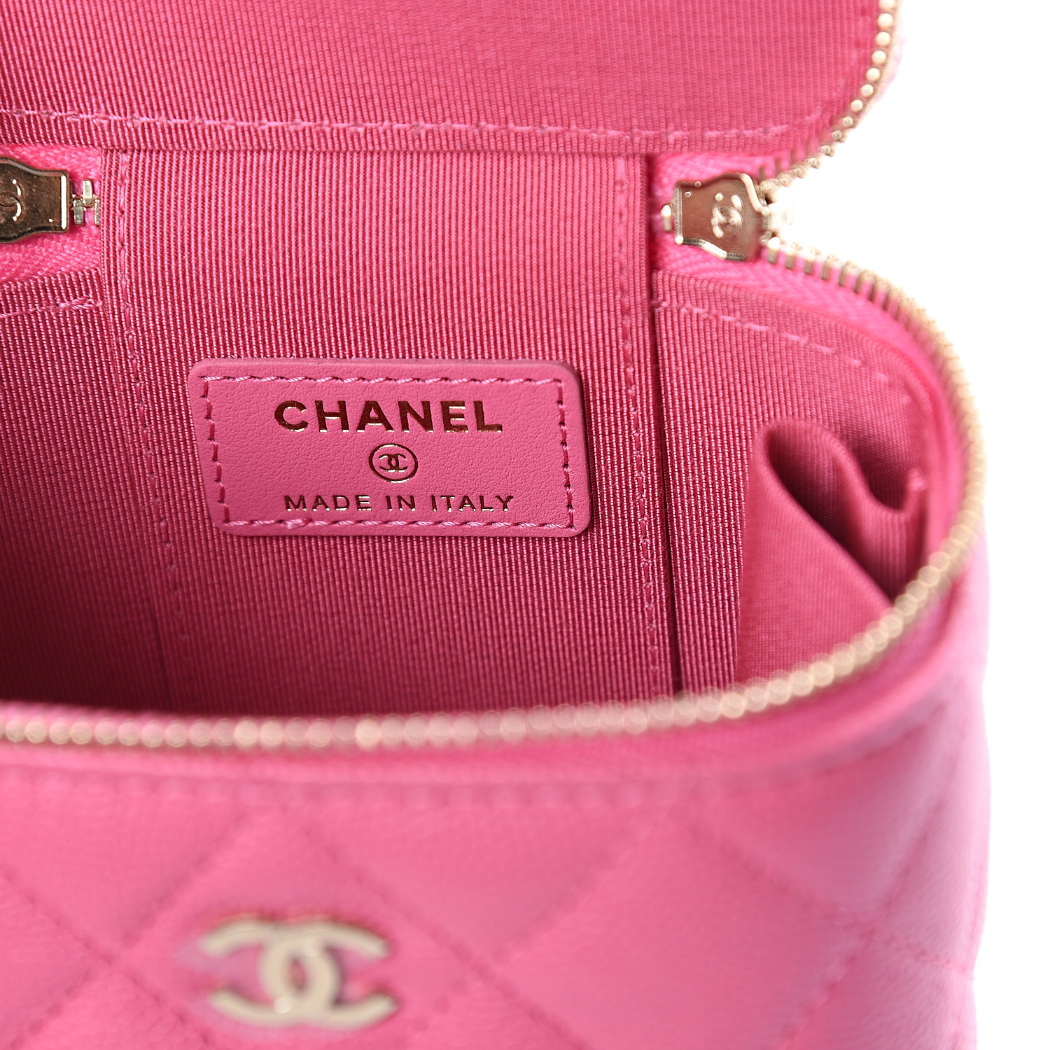 chanel mini vanity case pink