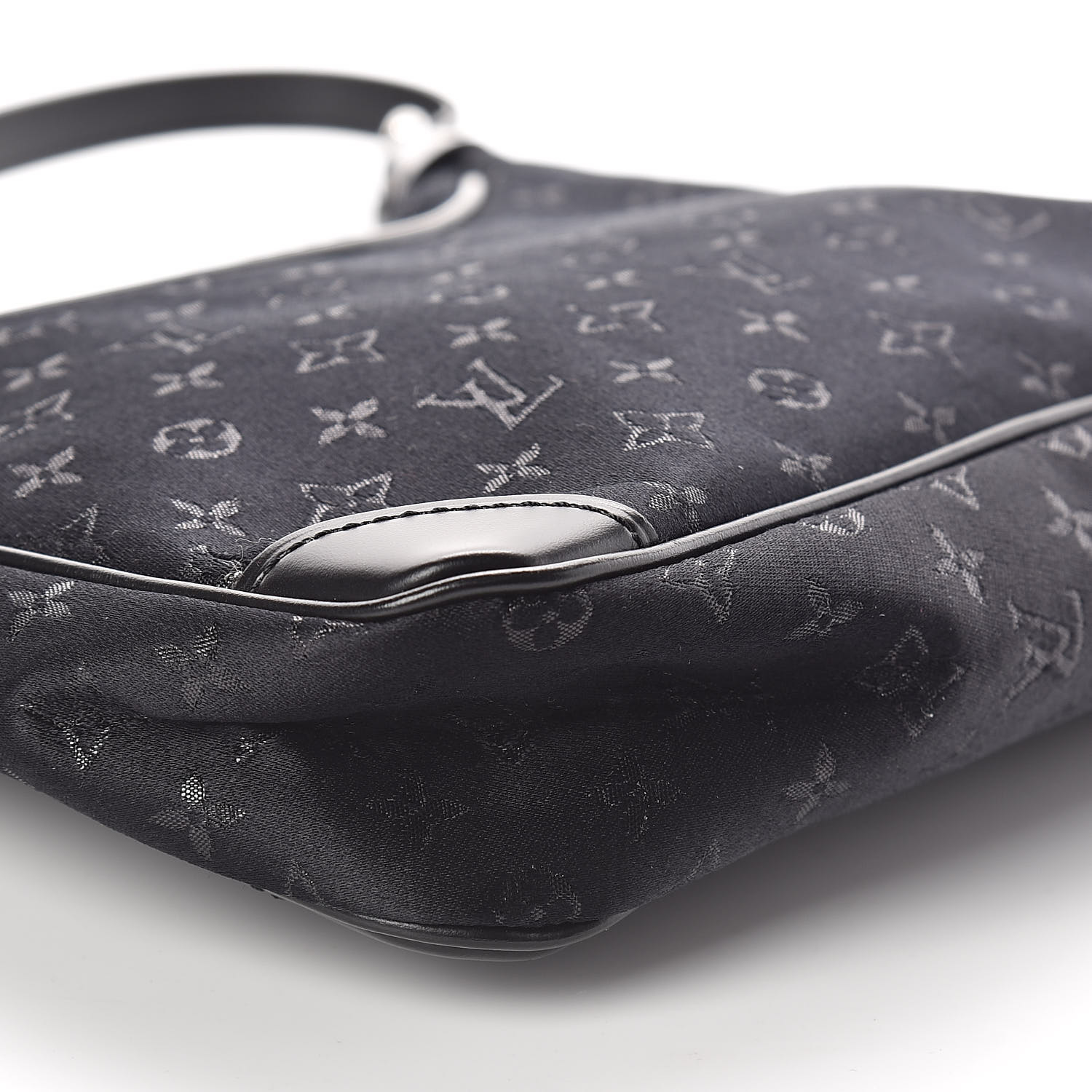 lv boulogne black