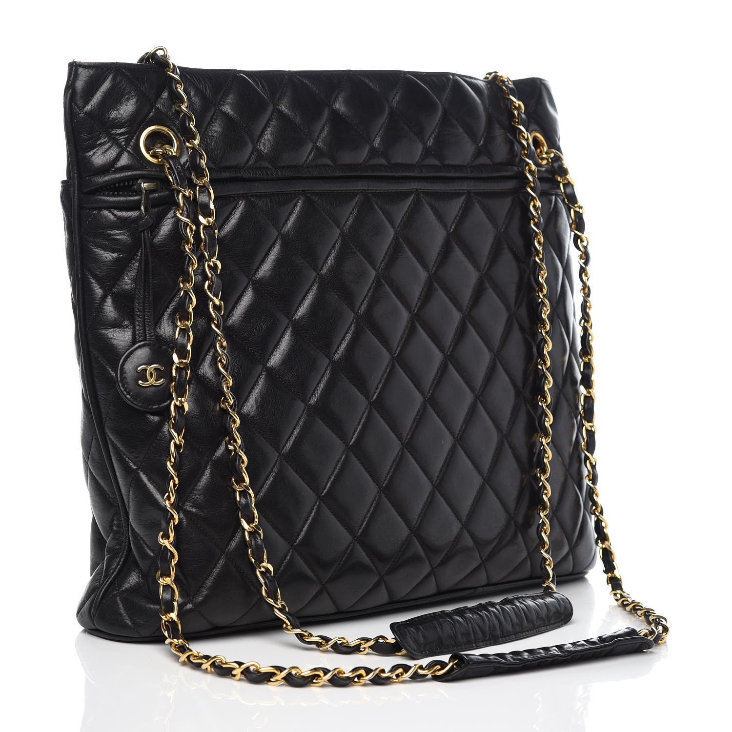 Black Quilted Chanel Handbag | semashow.com