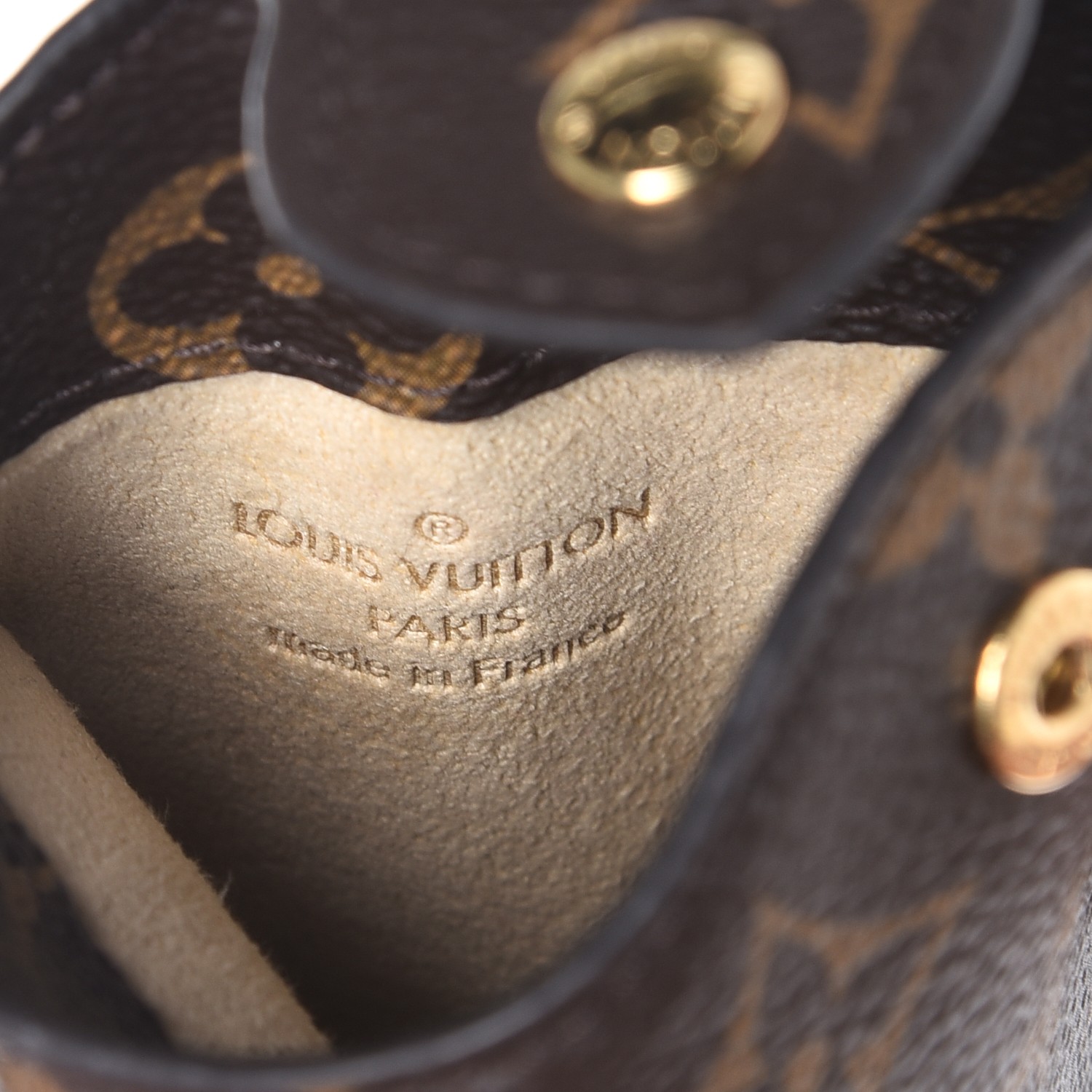 louis vuitton sunglass pouch