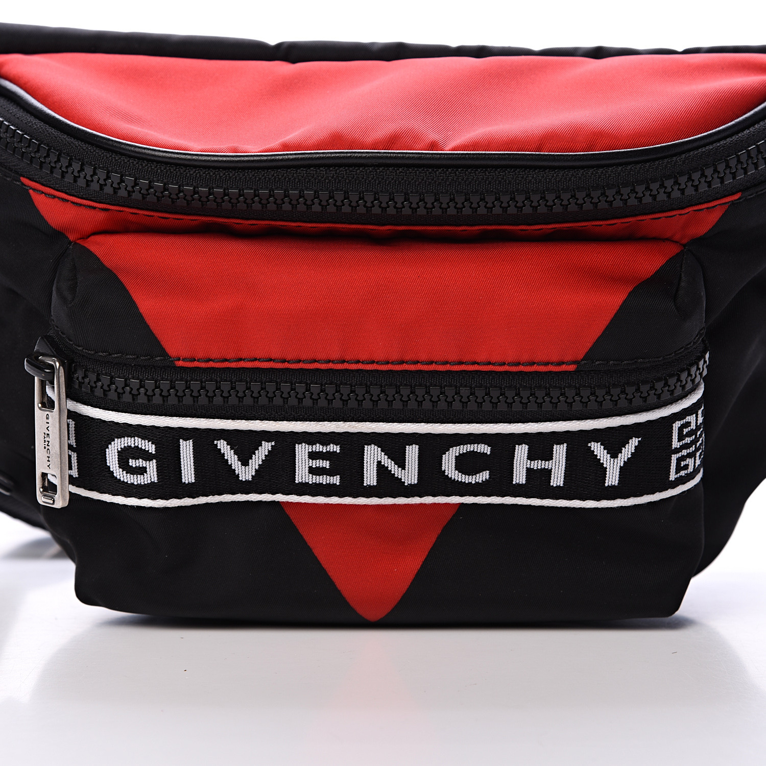 GIVENCHY Nylon Light 3 Bum Bag Black Red 552244