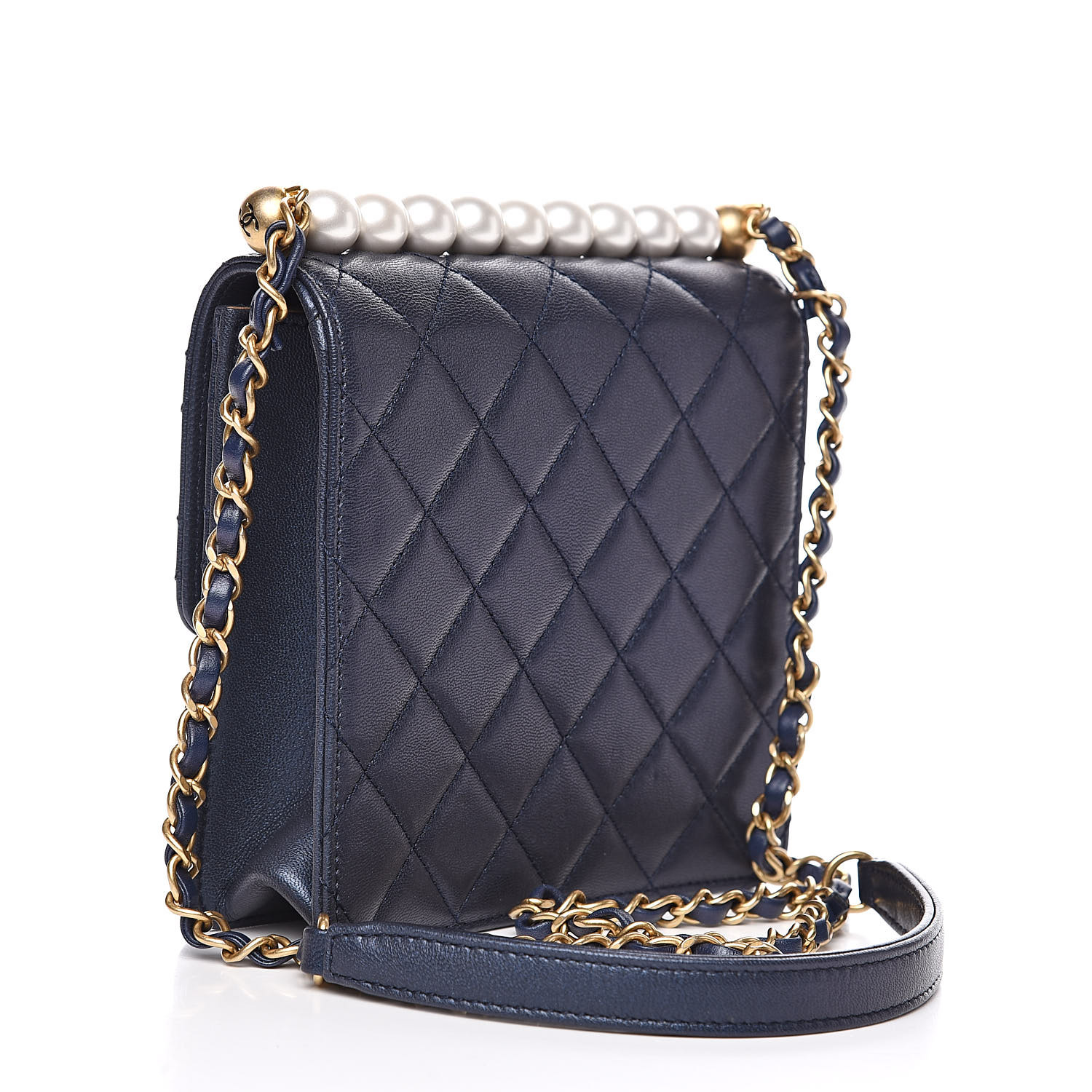 chanel iridescent lambskin quilted bag