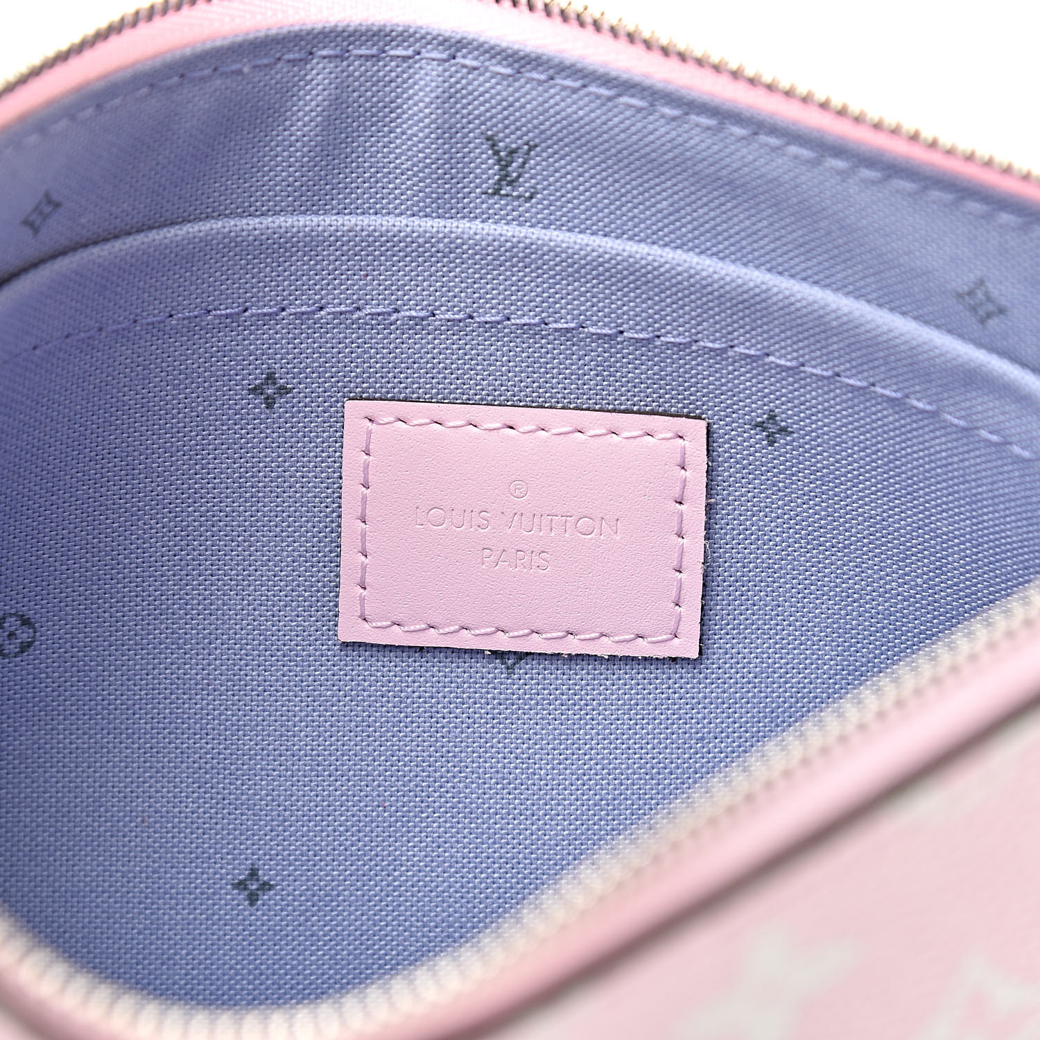 lv pastel pochette