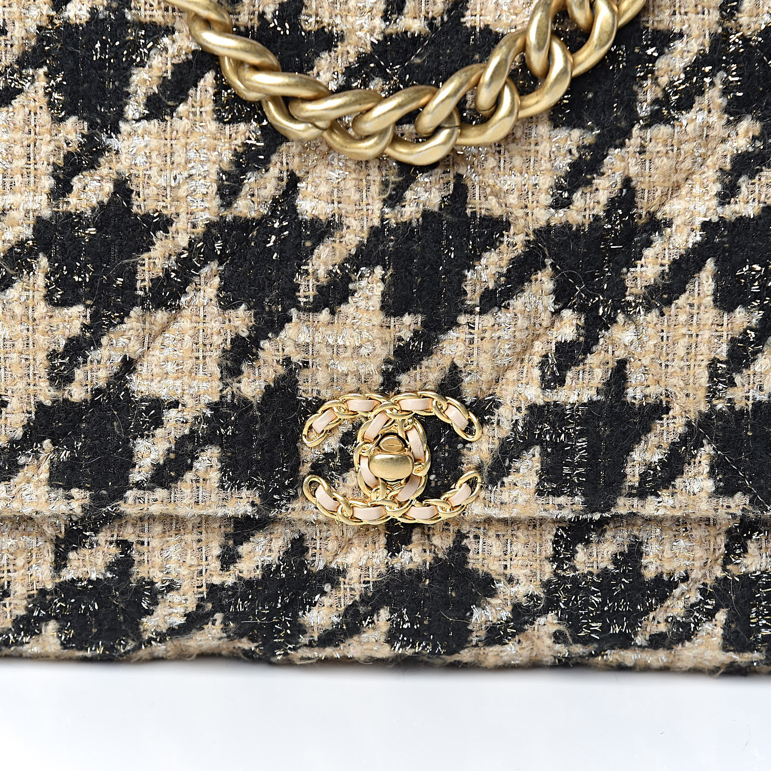 CHANEL Tweed Maxi Chanel 19 Flap Beige Black 455500