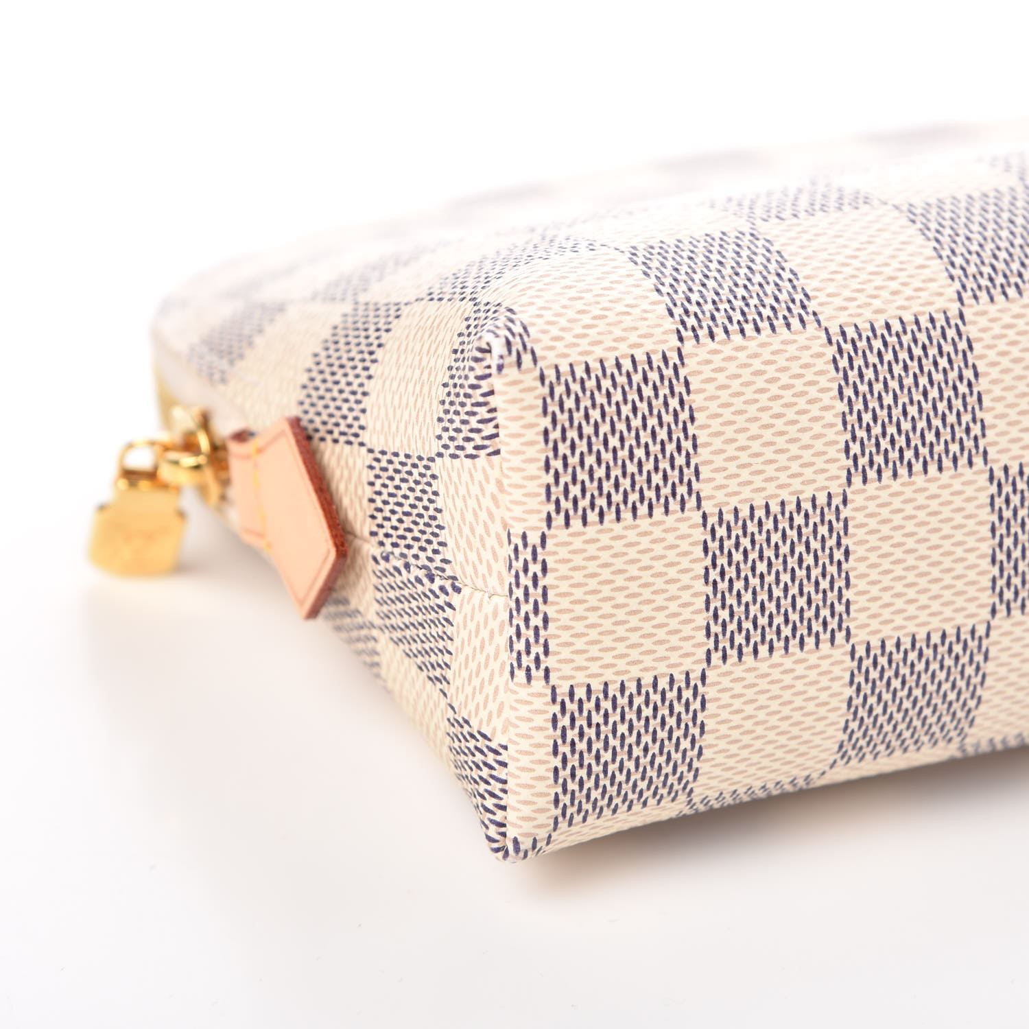 louis vuitton damier pouch