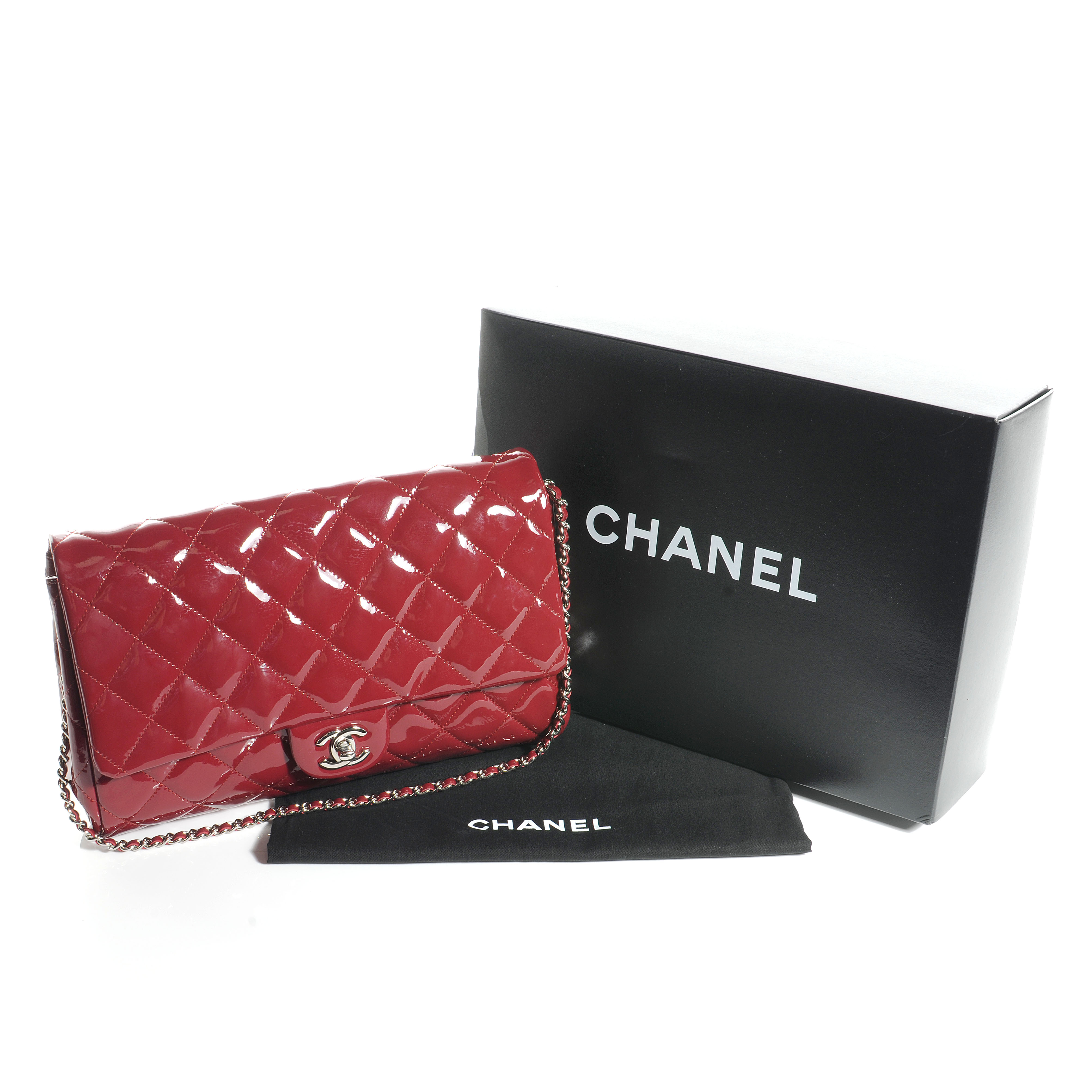 chanel clutch flap