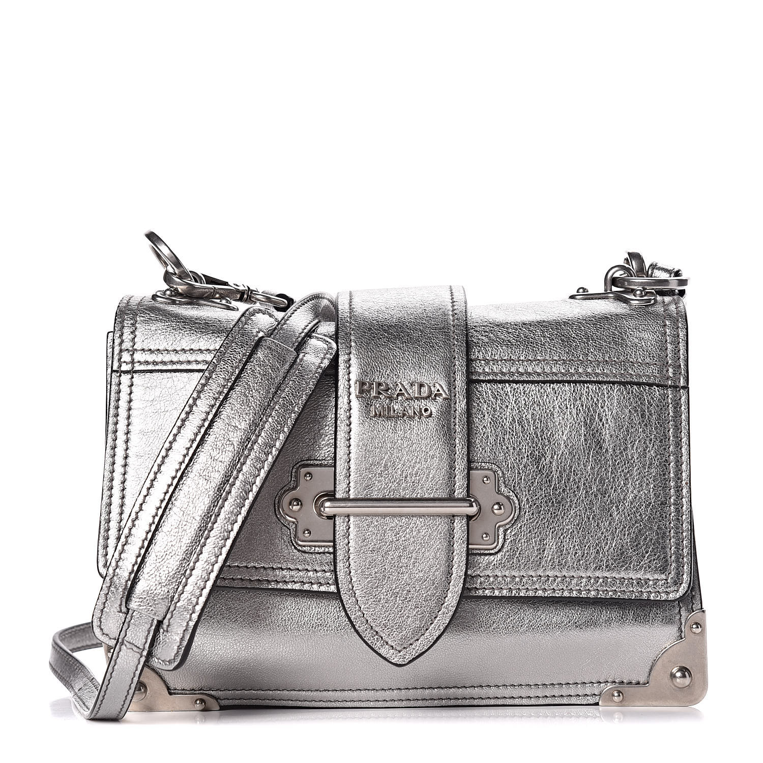 prada soft cahier