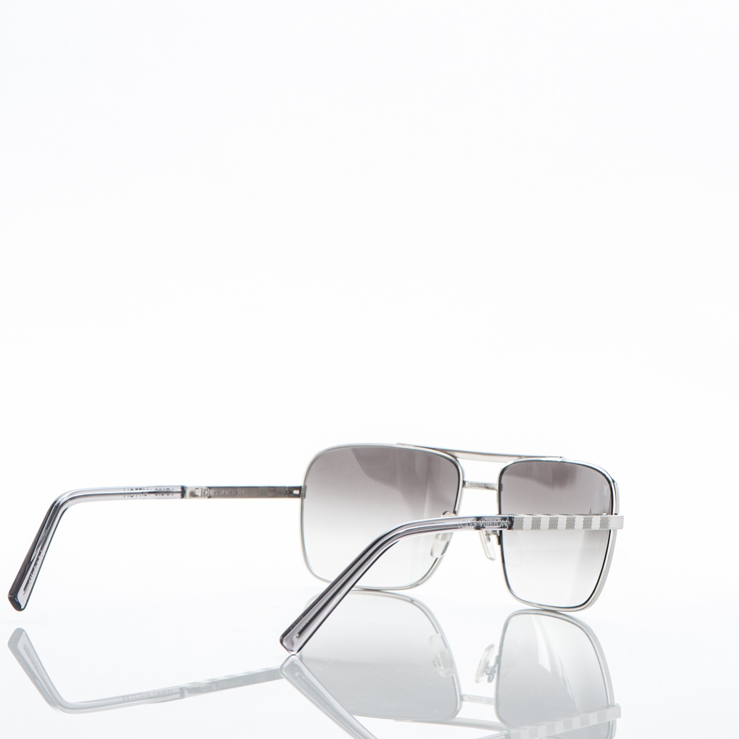 Continental Elendig Fascinate LOUIS VUITTON Attitude Sunglasses Z0260U Silver 184105 | FASHIONPHILE