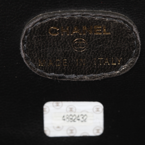 chanel vanity cosmetic case