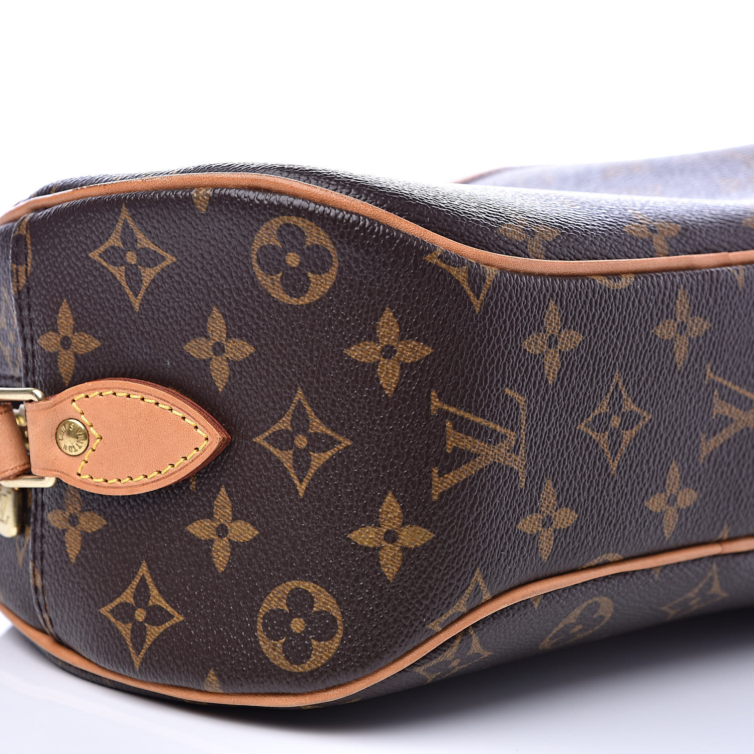 lv blois monogram