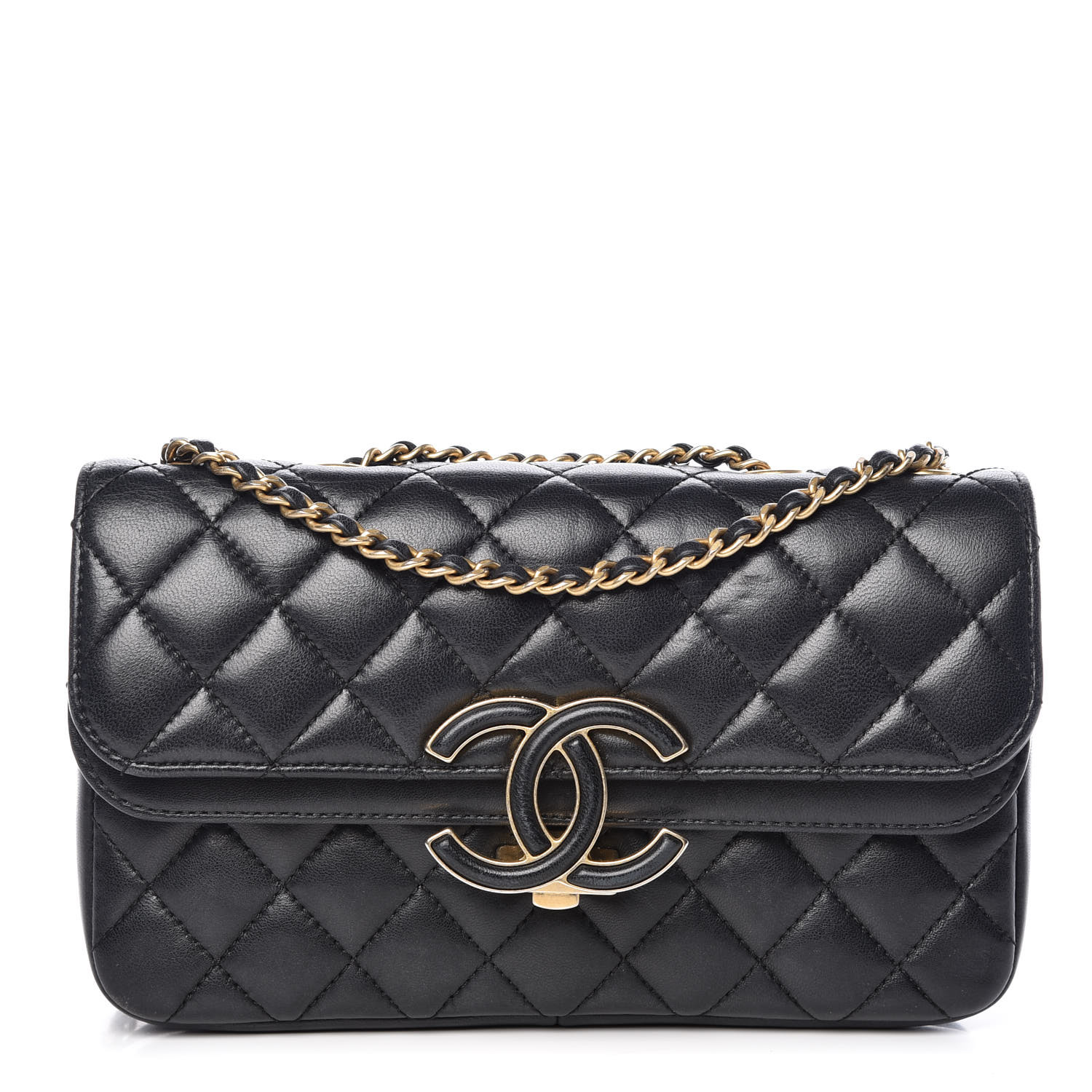 chanel cc chic flap bag