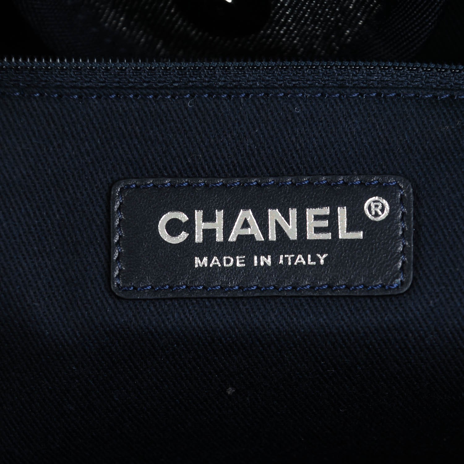 CHANEL Denim Deauville Large Tote Dark Blue 133918