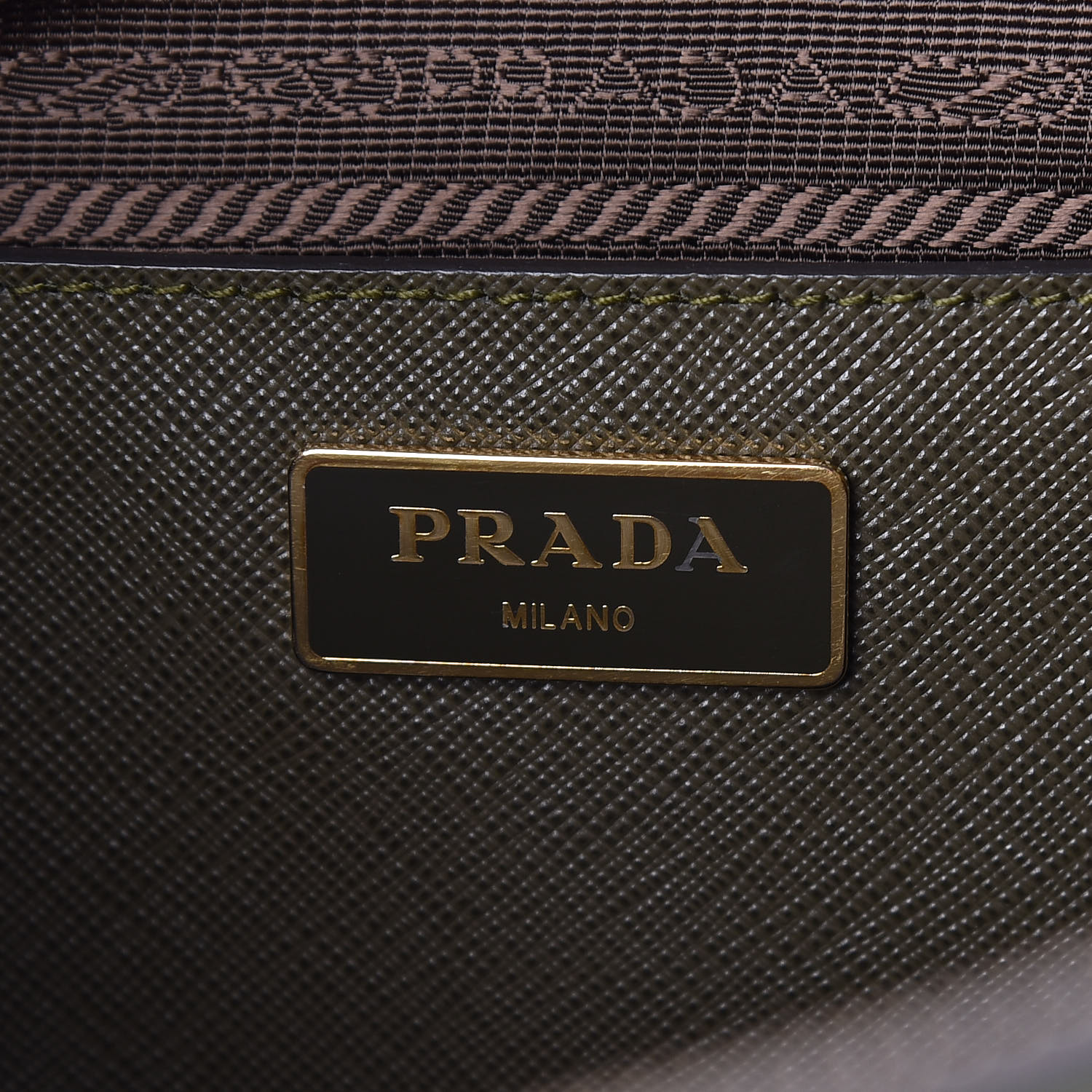 prada saffiano 35