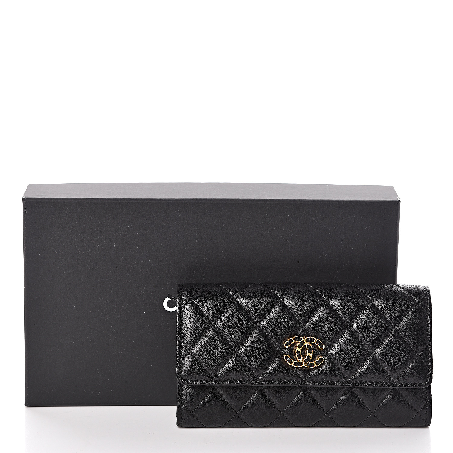 goatskin quilted medium chanel 19 flap black