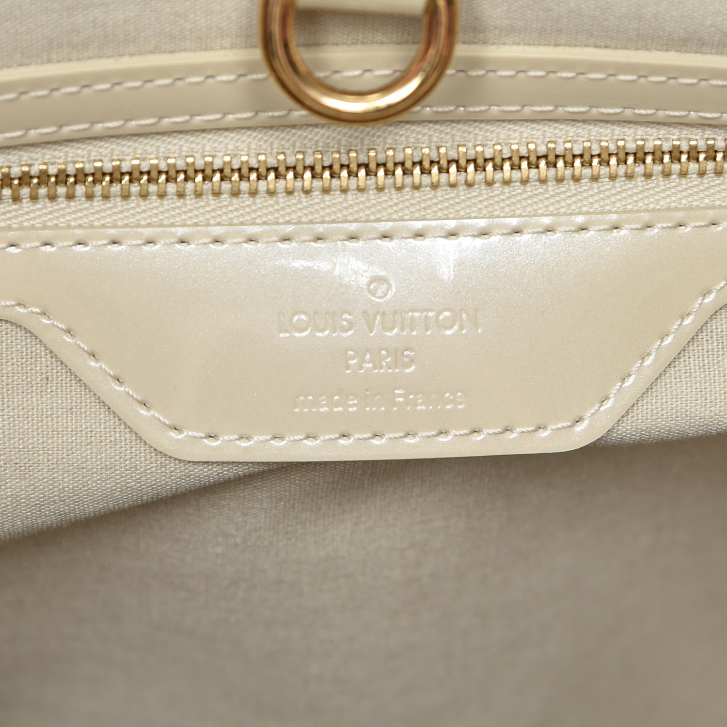 AUTH Louis Vuitton Corail Patent Leather Monogram Vernis Wilshire