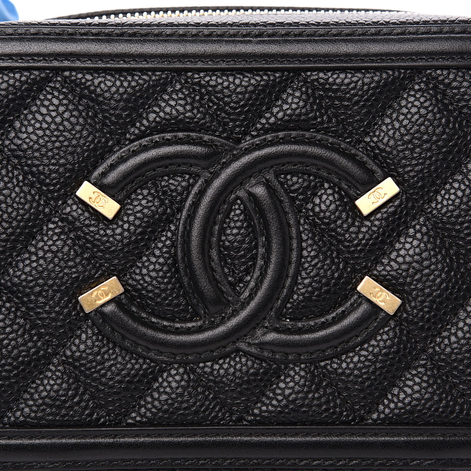 chanel caviar clutch bag